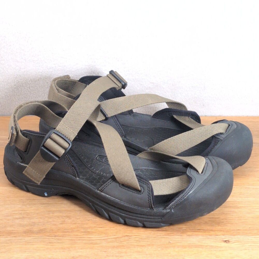 Keen Zerraport II Men's 12 EU 46 Hiking Sandals Green Closed Toe Outdoor Water